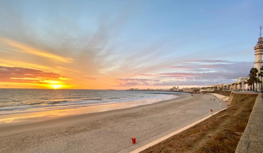 Appartamento Keka En Playa La Victoria Con Ascensor Grupo Ac Gestion Cadice Esterno foto
